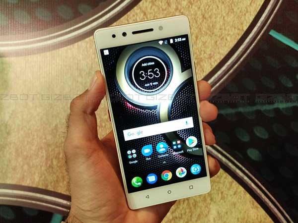   Software: Stock Android 7.1.1 Nougat experience