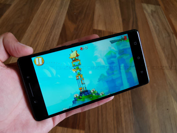 Hardware: First smartphone with the new Deca-core MediaTek X23 chipset