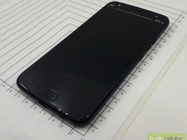 Moto X4 renders and specs leaked again 