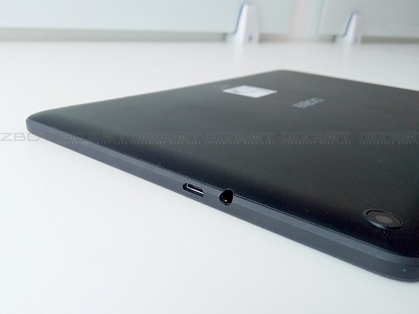 Battery backup and speakers: Lasting battery backup!