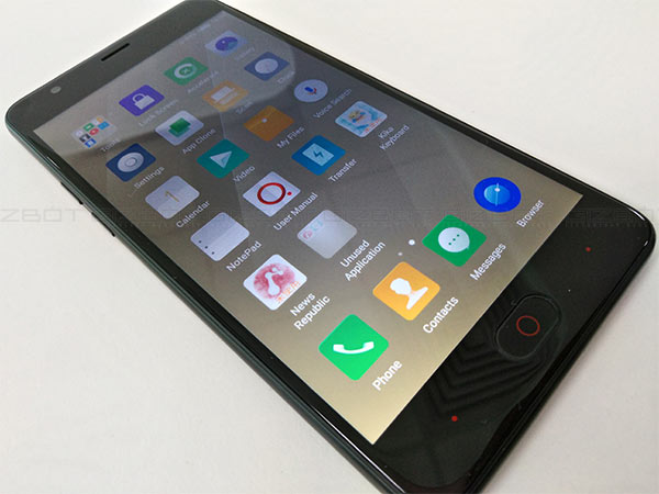 Design: Indifferent yet elegant!