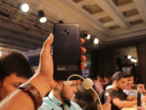 Zenfone 4 Selfie Pro