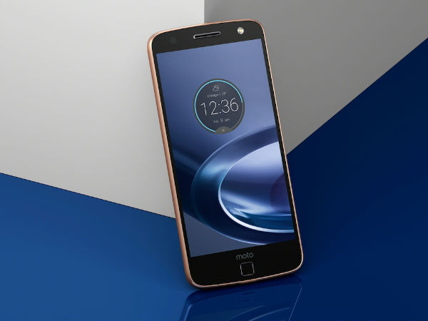 Motorola Moto Z2 Force Edition officially getting the Android Oreo Updates