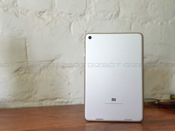 Design: Sturdy and Premium, just like an Apple iPad Mini