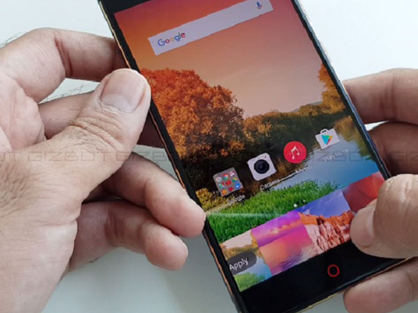 Crisp 1080p screen with 2.5D curved Gorilla Glass