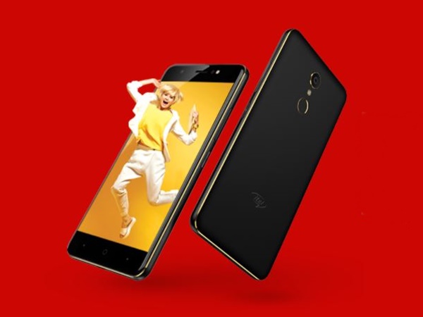 Surprisingly good cameras with accompanied flash on front and rear