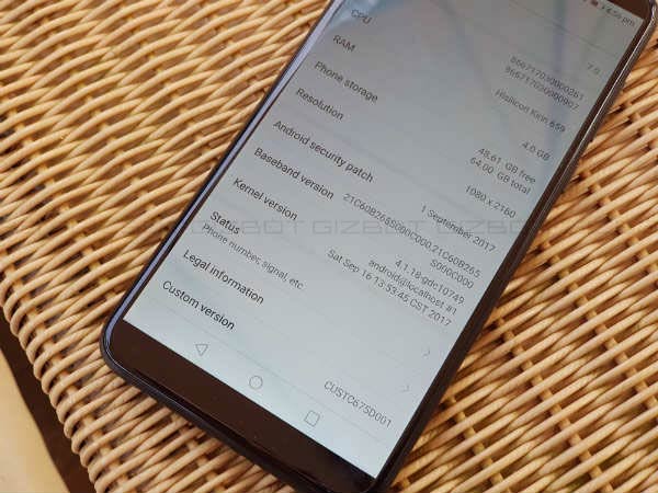 Battery Performance: Can last a day with moderate usage