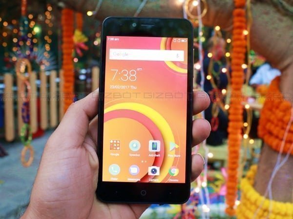 Display: Well exposed!