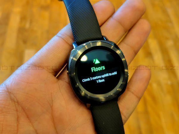 Dual-core CPUs, 4GB internal memory and seamless connectivity