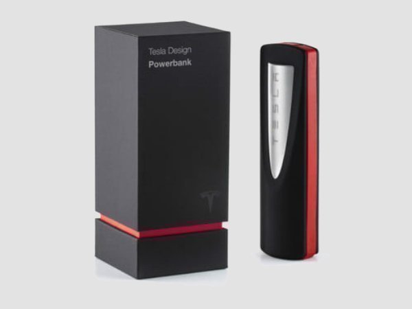 Tesla introduces power bank for Android and iOS devices