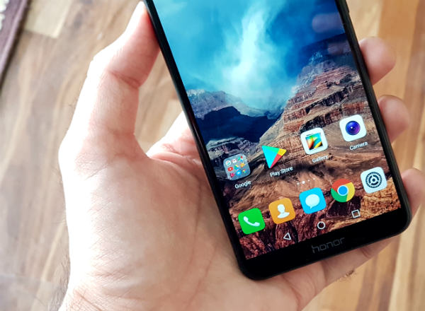 Stand a chance to win an Honor 7X