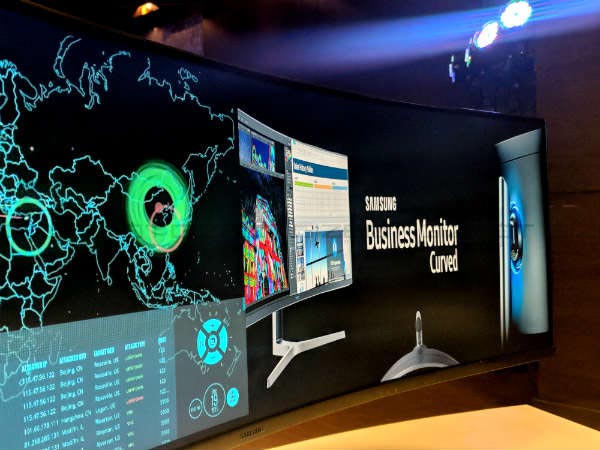 Eye Saver Mode and Flicker Free technology