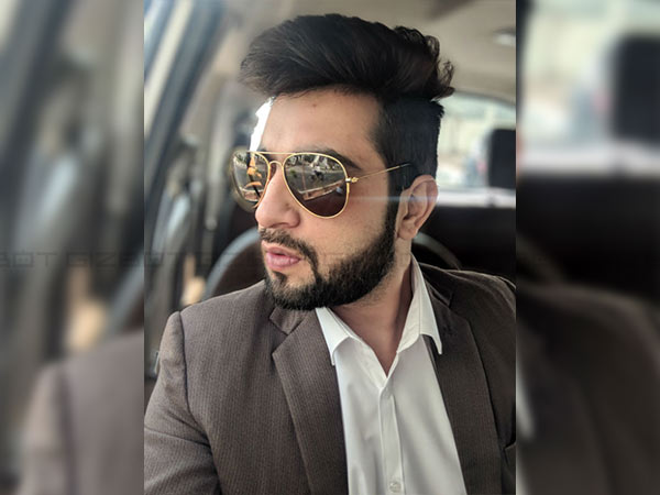 8MP Selfie camera also captures good Bokeh effect