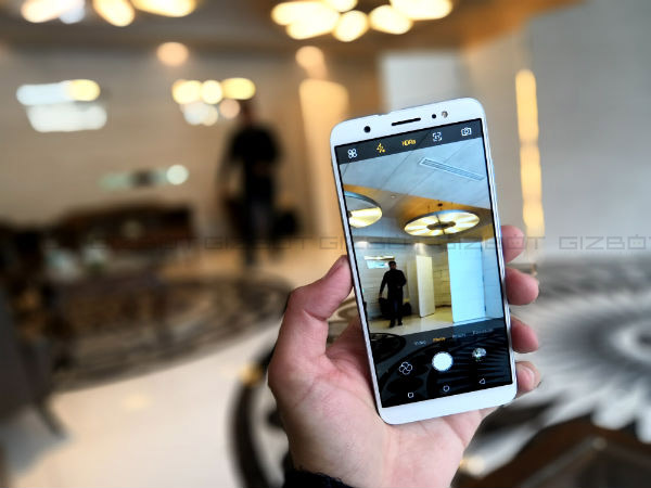 Camera: 13MP front and rear cameras