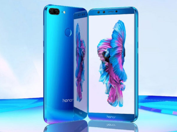 Taller 18:9 aspect ratio Screen with 1080p resolution