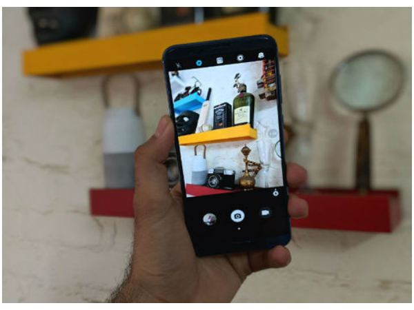 Huawei’s next flagship smartphone might feature a DSLR like camera