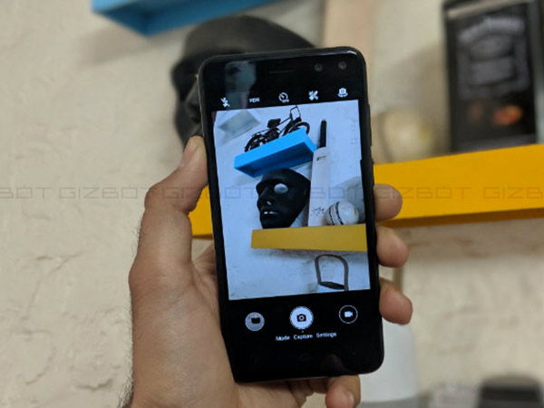 8MP rear camera is a sub-par performer 