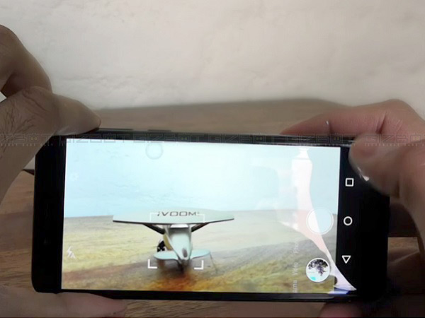 Dual-lens camera setup that can deliver Portrait shots