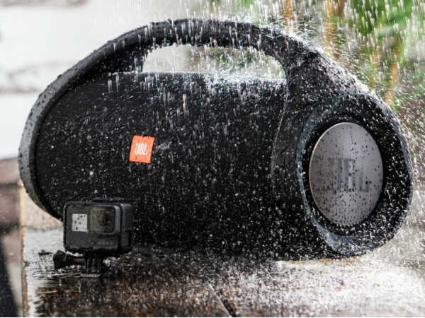 Wireless Bluetooth Streaming and Waterproof Design