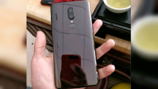 Reflective glass back and dual rear cameras