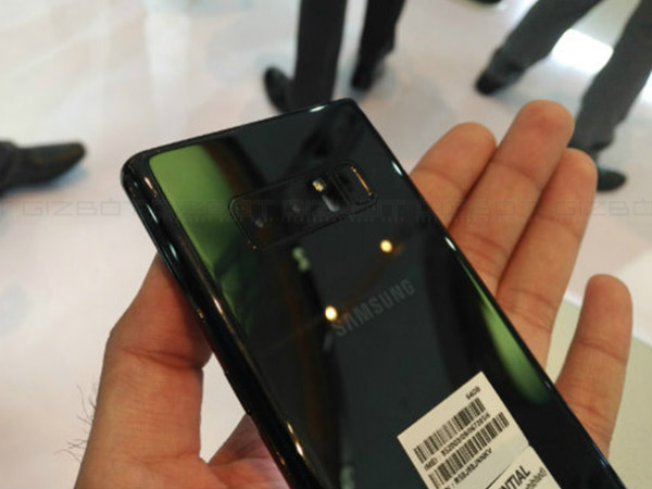 Samsung brings bokeh and low-light photography to affordable phones Samsung brings bokeh and low-light photography to affordable phones