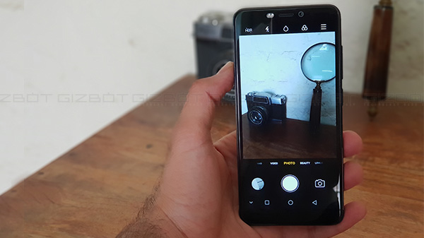 13MP front and rear cameras