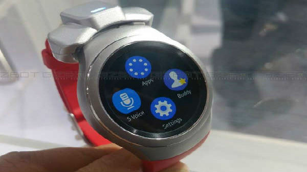 Samsung Gear S2 new update brings new look and features