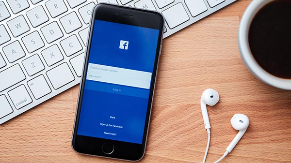 How to turn off Facebook's facial recognition feature