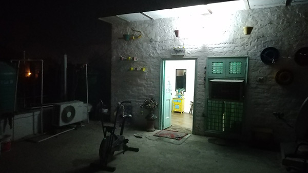 Shot on Asus ZenFone Max Pro M1 in low-light