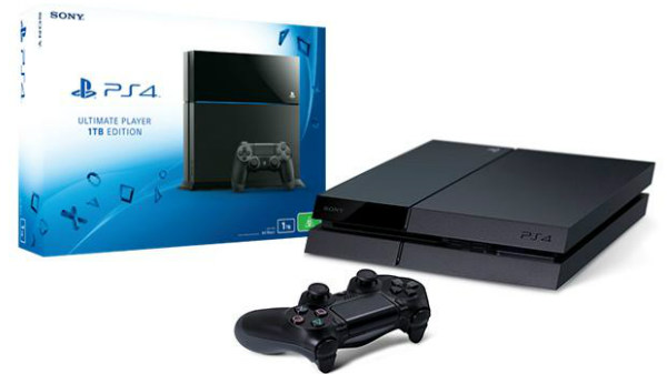 Sony PlayStation 4 (PS4)