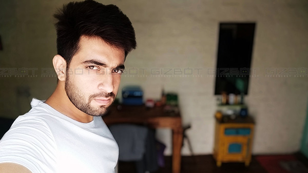 16MP AI (Artificial Intelligence) Selfie camera