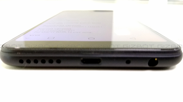 Battery and connectivity: