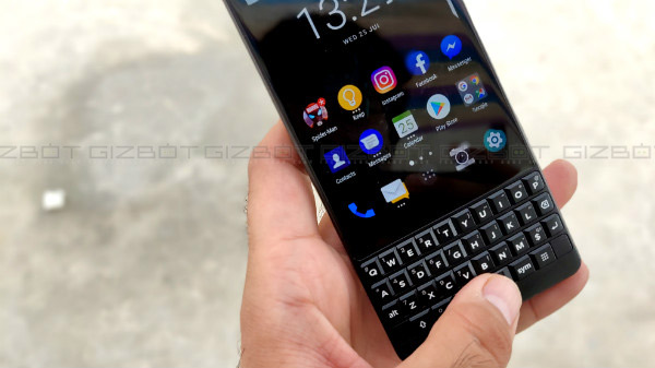 Keyboard: Relive old BB days with a modern touch