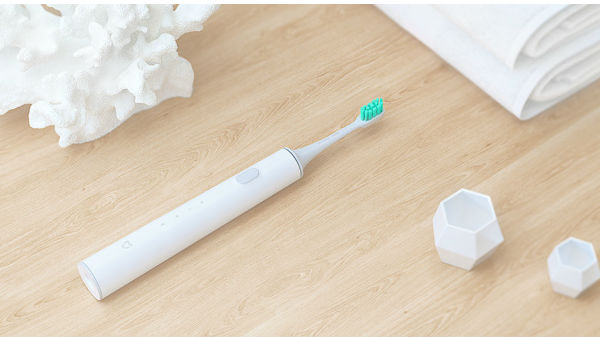 Xiaomi announces Mi Ultrasonic Toothbrush and Robot Builder