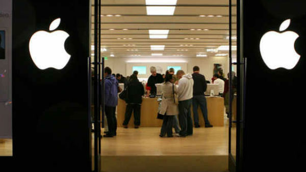 Apple plans to open flagship outlets at key locations in India