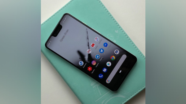 Live images of Pixel 3 XL