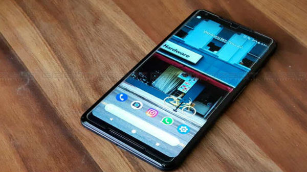 Google Pixel 2 and 2 XL started receiving Call Screen feature Google Pixel 2 and 2 XL started receiving Call Screen feature