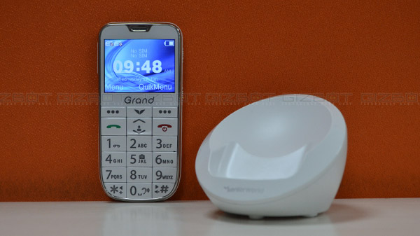 Throne Cradle charger