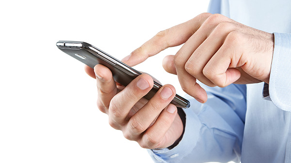 Swipe right to reply