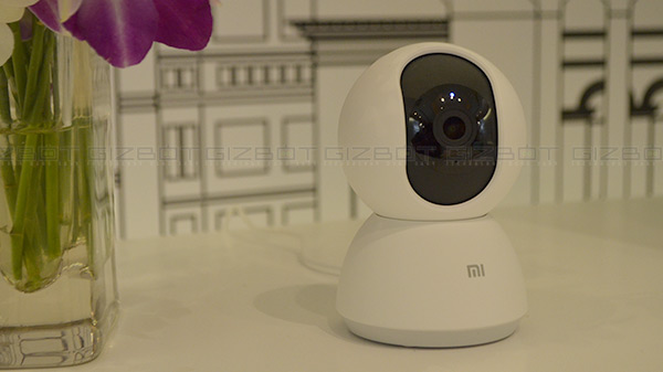 Design: Full 360° capture and 96° vertical view