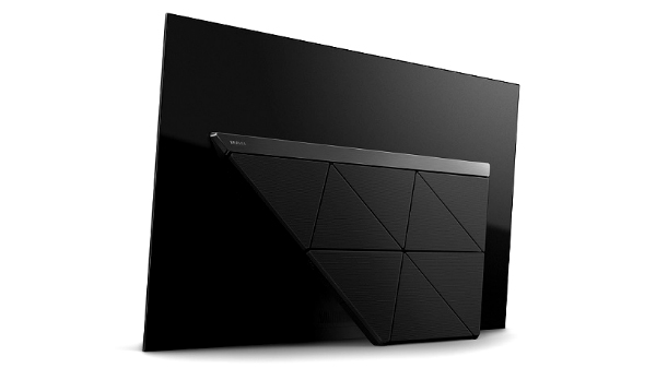 Lean back stand that doubles up as a sound chamber