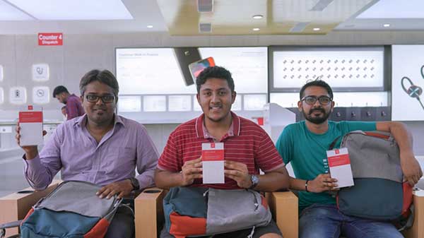 Massive queues at Pop-ups event show OnePlus rules the market