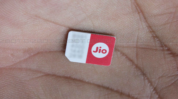 Reliance Jio plans offering 2GB per day