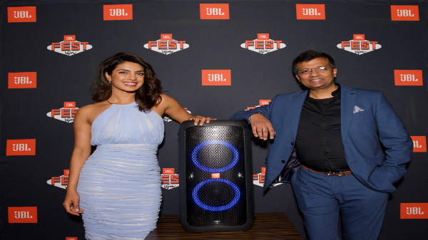 JBL launches PartyBox 300, PartyBox 200 premium speakers in India JBL launches PartyBox 300, PartyBox 200 premium speakers in India