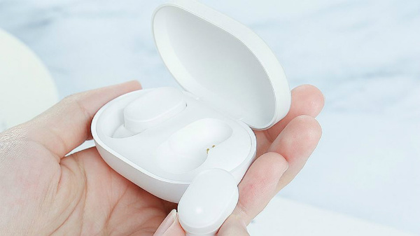 Xiaomi Mi AirDots price and availability