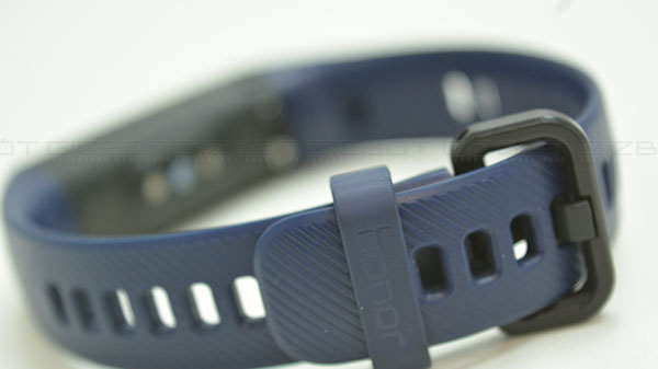 Strap quality and locking mechanism