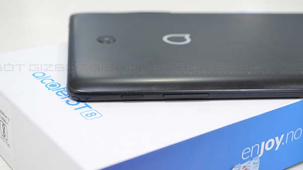 Alcatel 3T 8 specifications