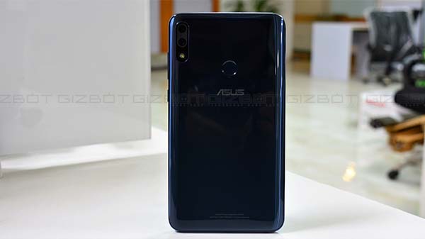 Beefiest battery in town but feels surprisingly lightweight 