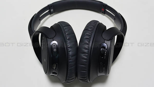 Noise cancellation: Not as effective as the WH1000XM3 