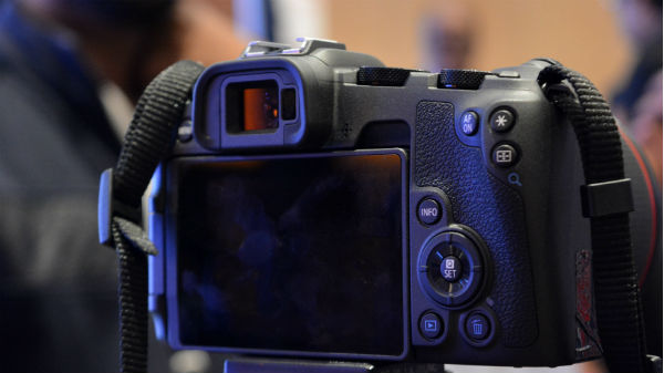 Canon EOS RP: Compact full-frame mirrorless camera at Rs. 1,10,495
